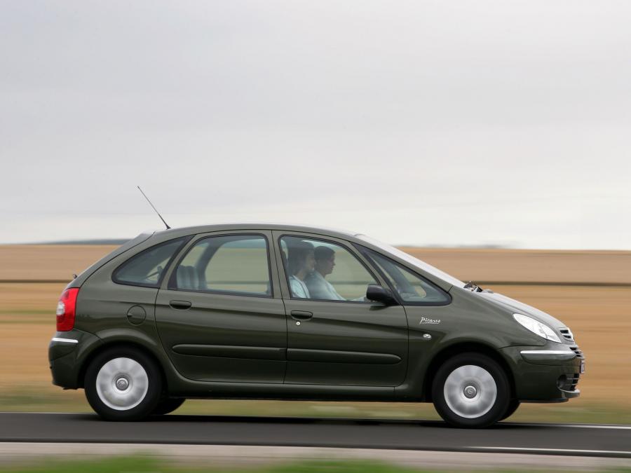  Citroen Xsara Picasso 2004 года  (фото 16 из 16)
